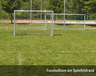 fussballtore spielfeldrand